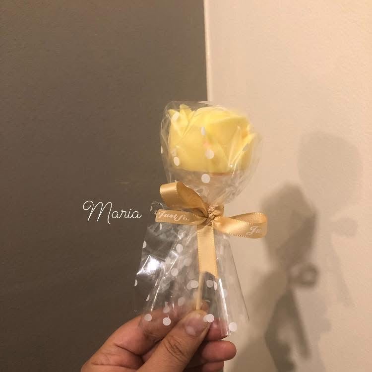 Individual Roses With Clear Wrapping- Medium - Scented Candle